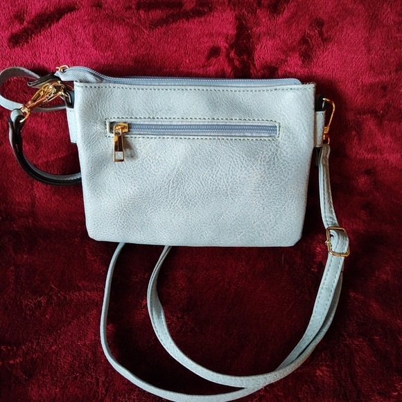 Baby blue purse with tassels multiple pockets layers zippers - Picture 2 of 5